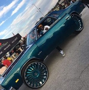 Meet your Posher, Aaron